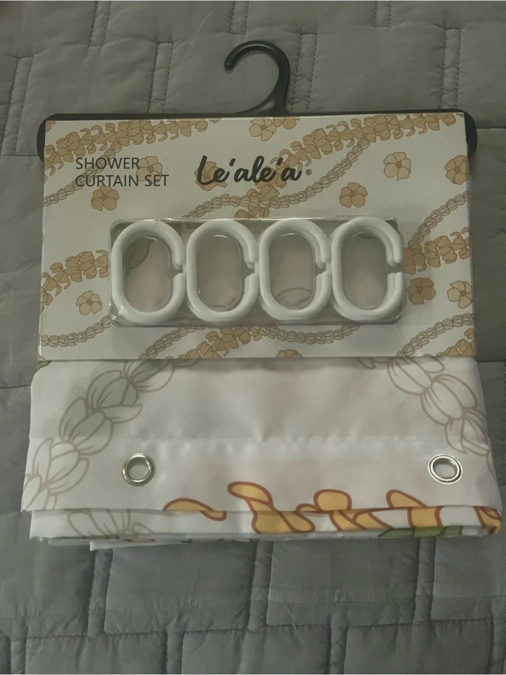 NWT Hawaii exclusive Le'alea shower curtain set.
